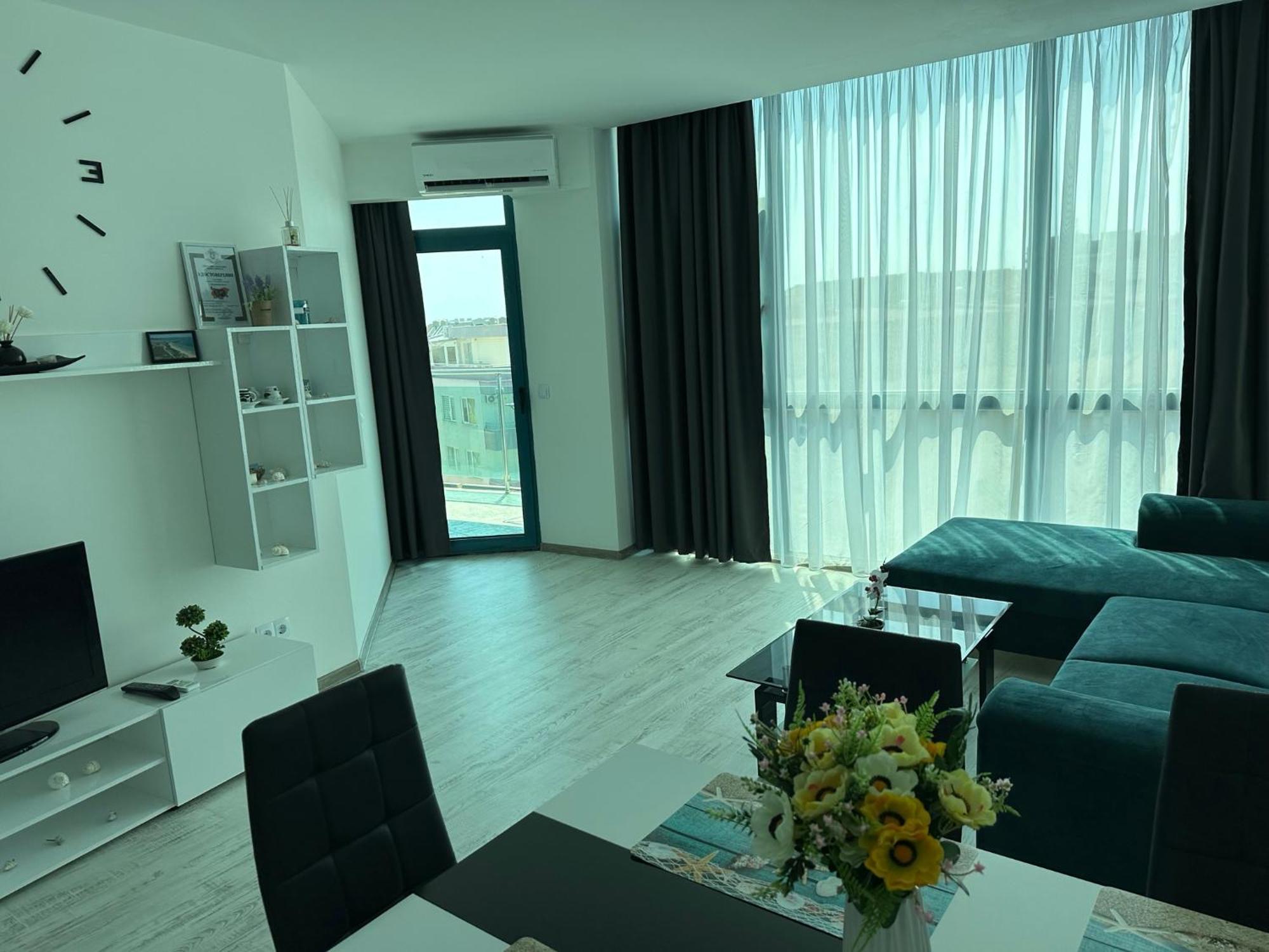 Spacious And Cozy Apartment In Complex Del Sol プリモルスコ エクステリア 写真